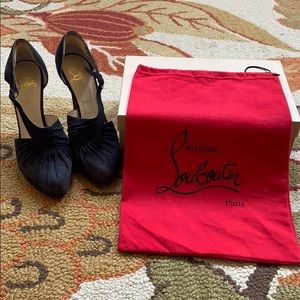 Christian Louboutin Drapiday grey suede pumps